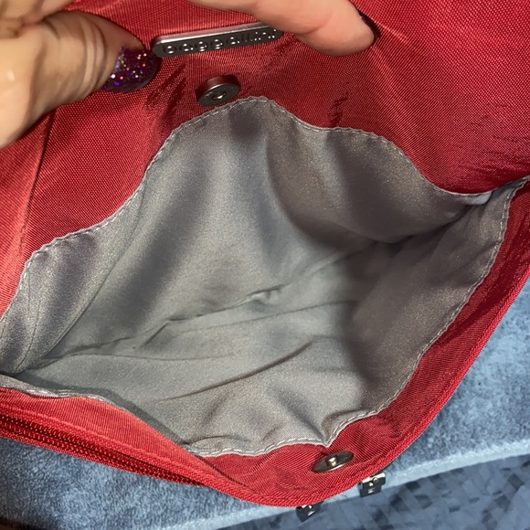 Nwot BAGGALLINI Red Horizon Crossbody Bag Purse Nylon Pockets - Picture 8 of 10